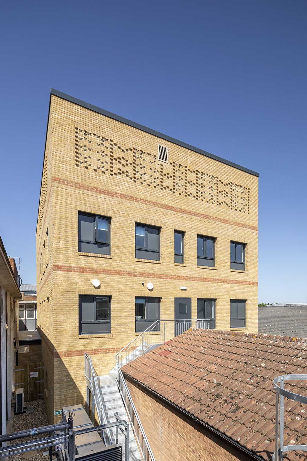 Clinical approach and entrance to the new MRI facility